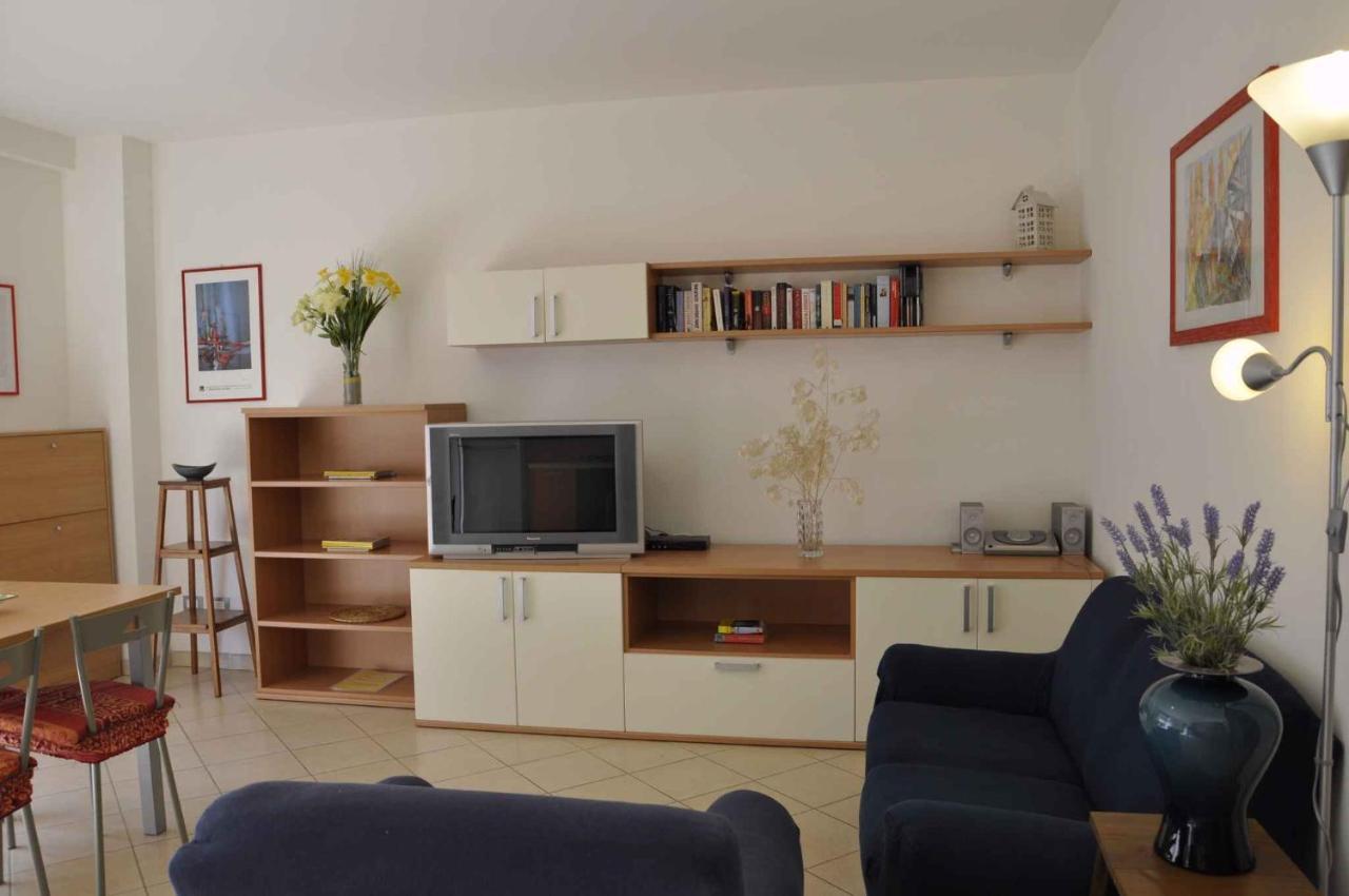 Apartments In Lazise - Gardasee 30250 Exterior photo